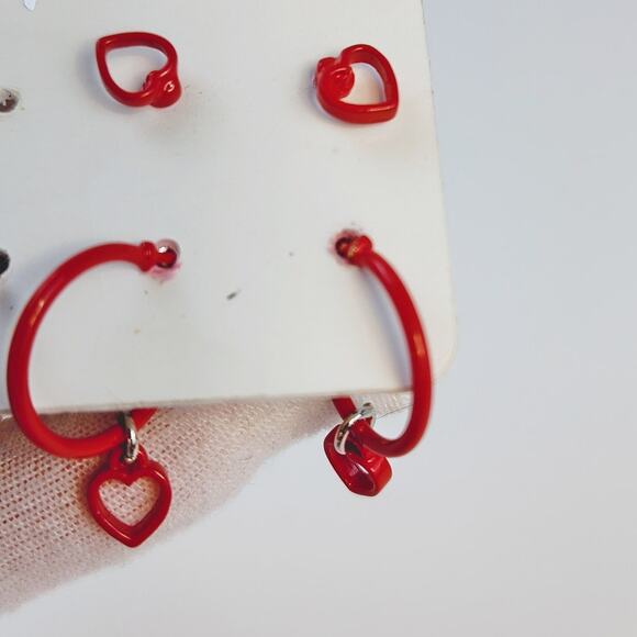 Disney Pack of Five Earrings Set - New in Package - Picture 5 of 8